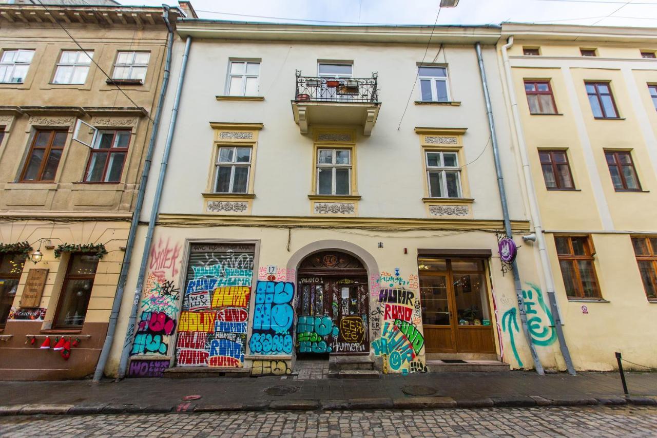 Apartment on Staroevreyska street 17 Lviv Buitenkant foto